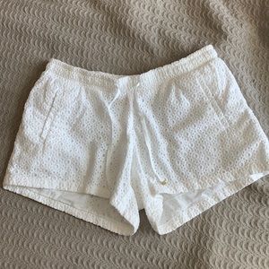 White medium Lilly Pulitzer Shorts